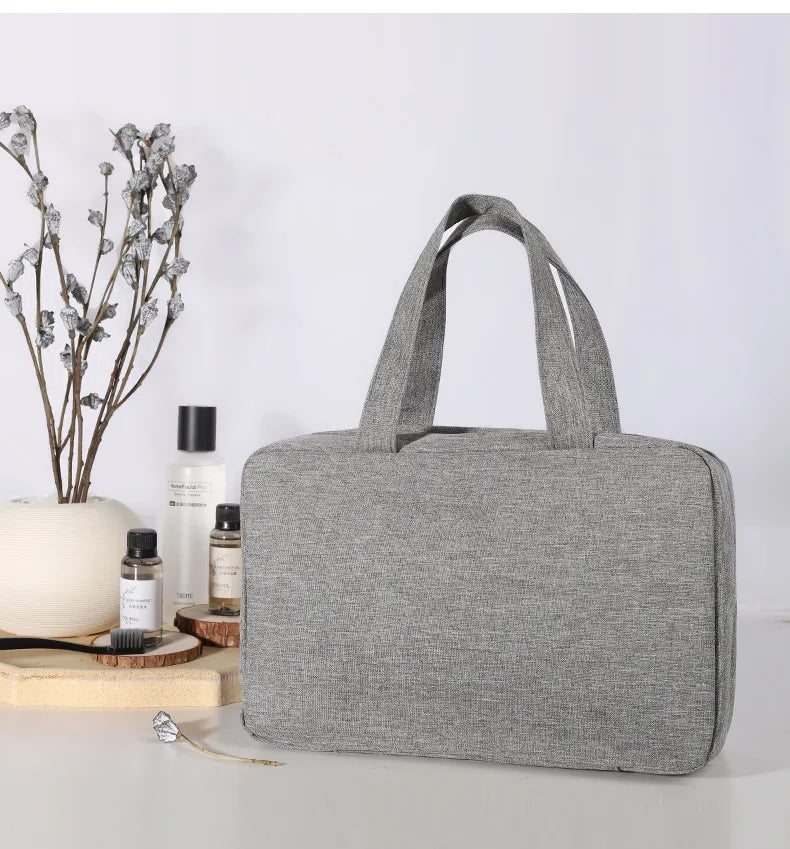 TravelNest™ – Hanging Travel Organizer ✨🧳