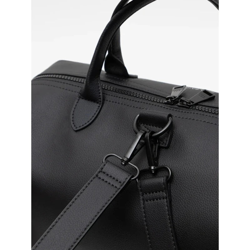 Customized PU Leather Three-in-One Portable Handbag Diaper Backpack Travel Shoulder Strap Mother Bag Fashionable Simple Design