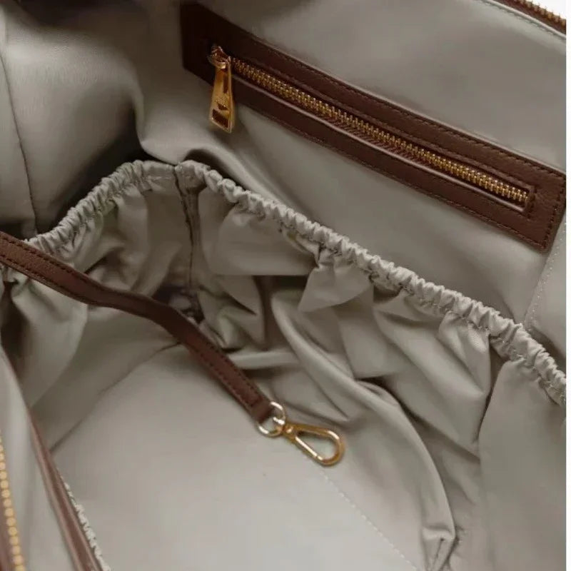 Customized PU Leather Three-in-One Portable Handbag Diaper Backpack Travel Shoulder Strap Mother Bag Fashionable Simple Design