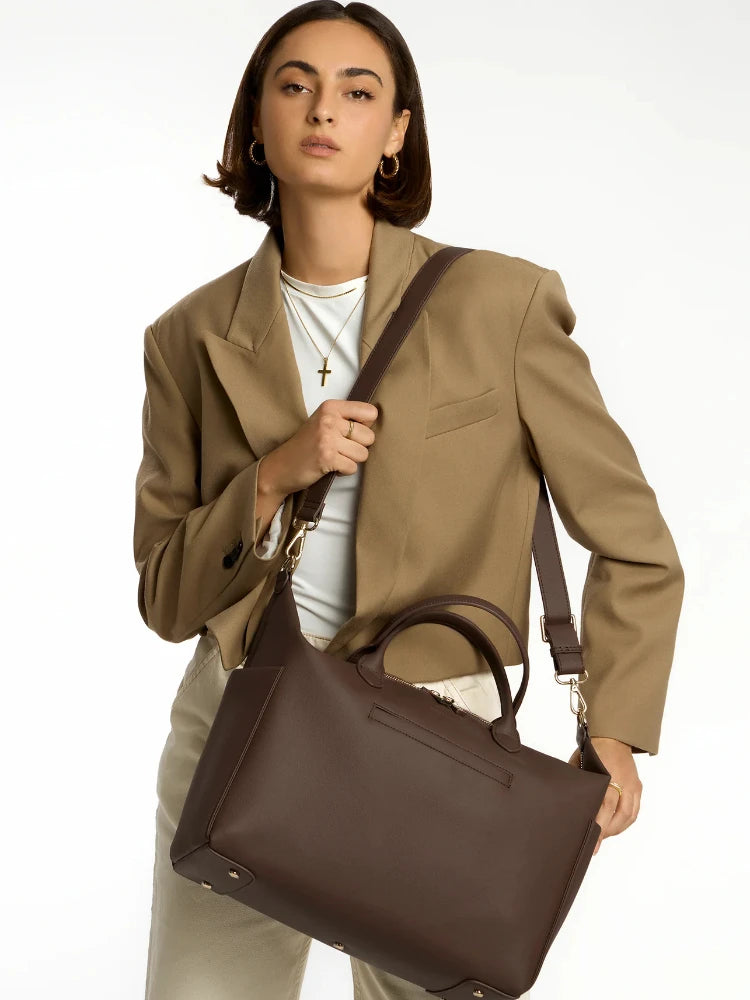 Customized PU Leather Three-in-One Portable Handbag Diaper Backpack Travel Shoulder Strap Mother Bag Fashionable Simple Design